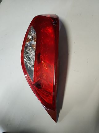✅PILOTO TRASERO DERECHO MAZDA 2 II