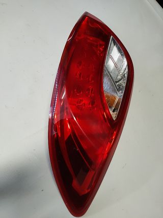 ✅PILOTO TRASERO DERECHO MAZDA 2 II