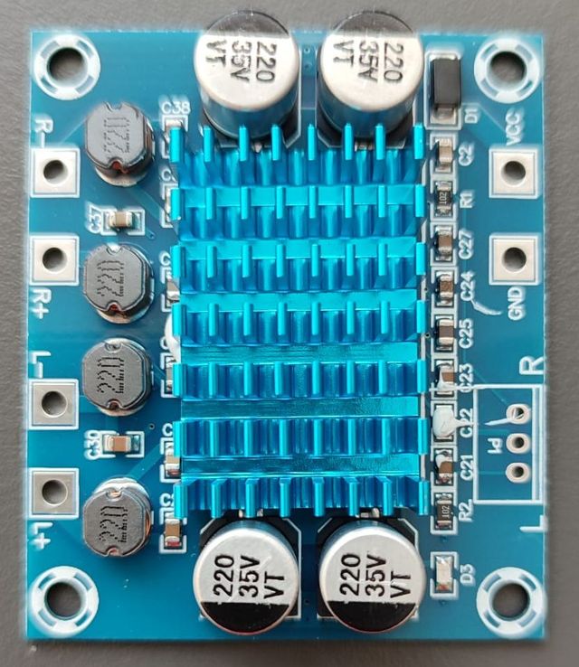 AMPLIFICADOR DE AUDIO 30 W+30 W