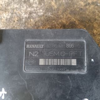 CAJA RELES / CAJA FUSIBLES RENAULT MEGANE 1.5 DCI 