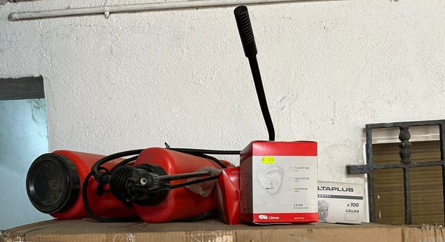 BOMBA FUMIGACIÓN + CAJA DE MASCARILLAS