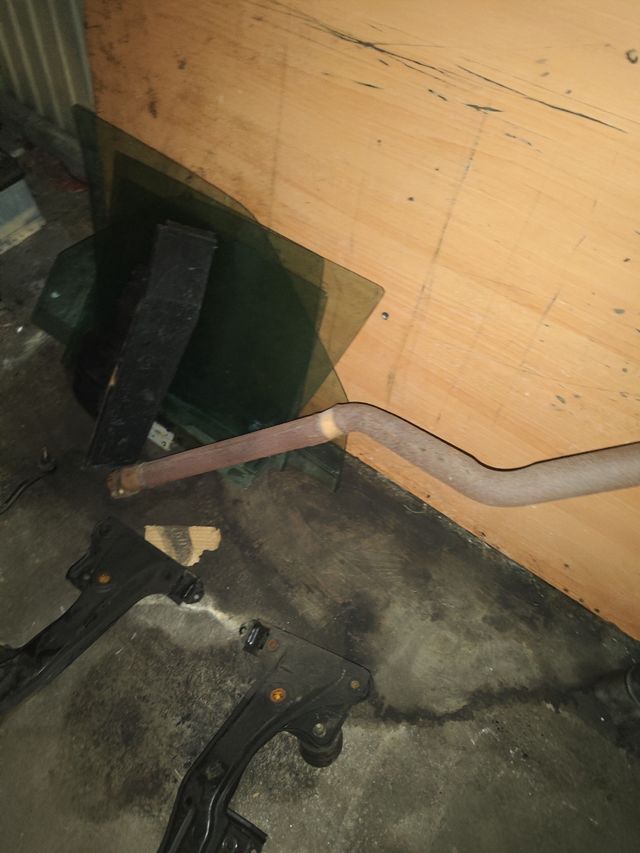 Linea de escape BMW e30 