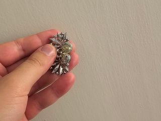 Pendientes negros brillantes