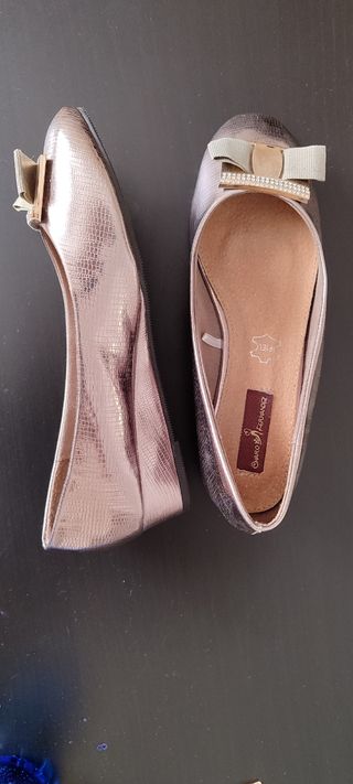 Bailarinas doradas número 37