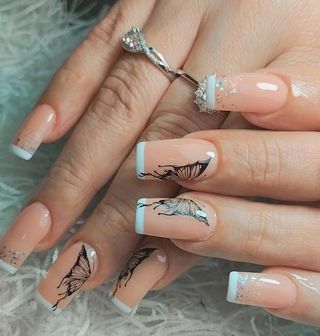 Uñas manicura a domicilio oporto