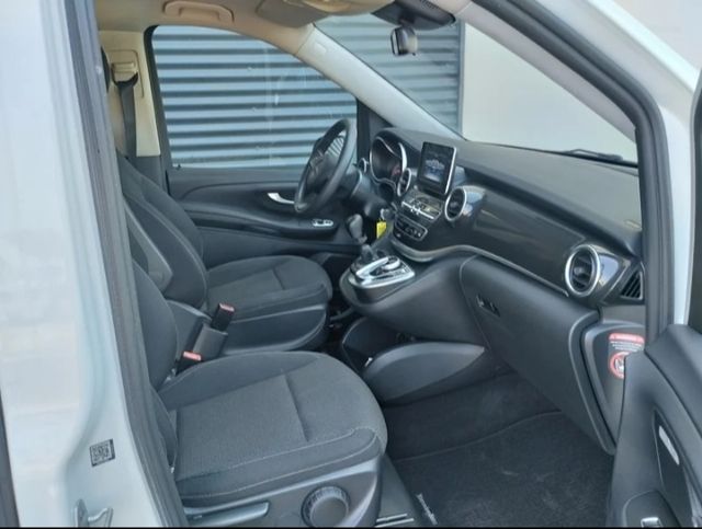 MERCEDES CLASE V 2018 7 PLAZAS