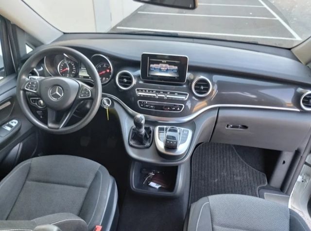 MERCEDES CLASE V 2018 7 PLAZAS