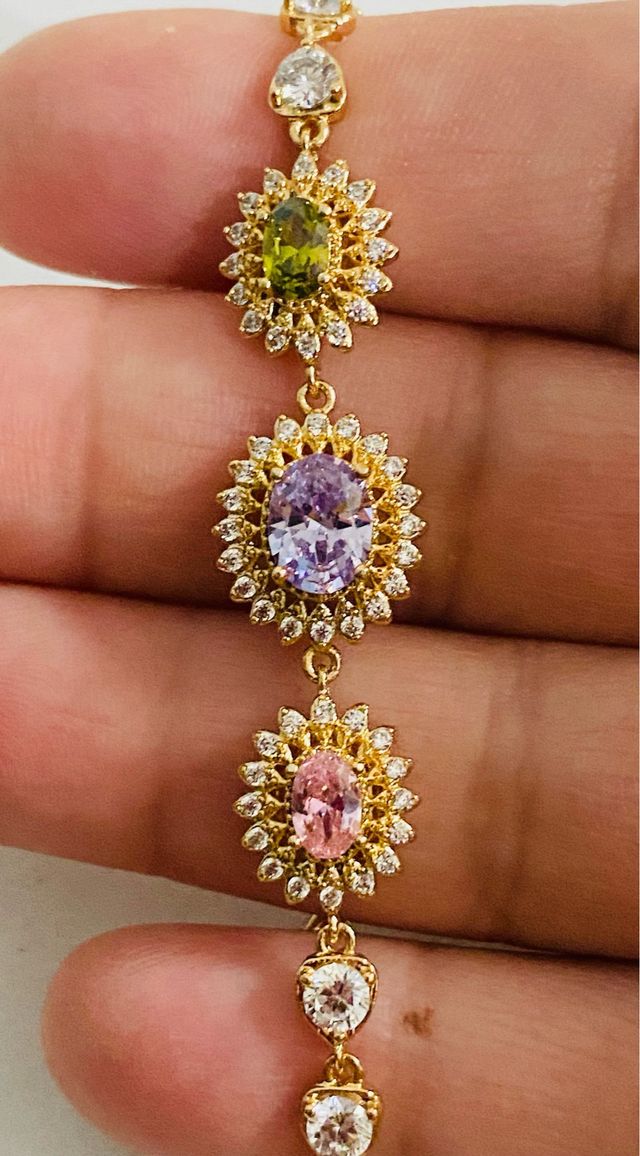 Pulsera con circonitas en oro goldfilled de 18 KT