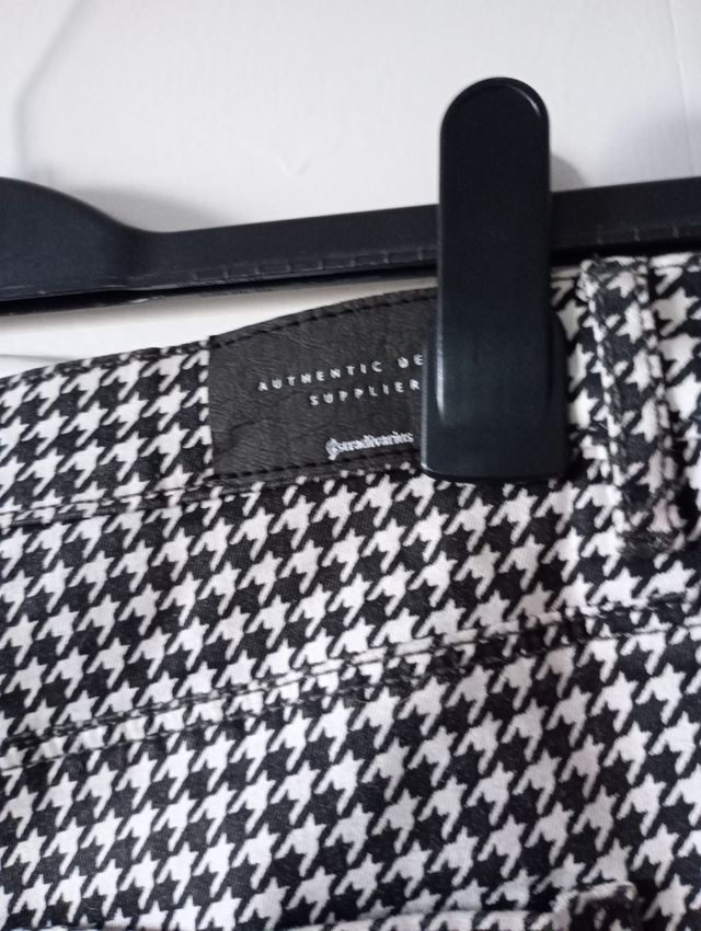 Pantalón pata de gallo 