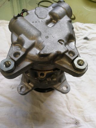 COMPRESOR AIRE ACONDICIONADO BMW