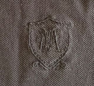 Polo azul marino de Massimo Dutti