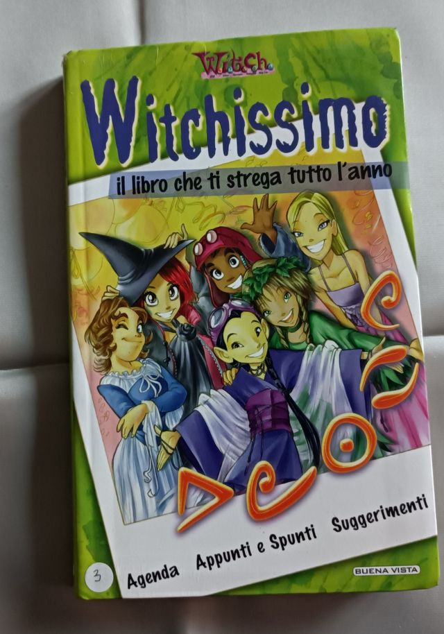 Witchissimo agenda e gadget