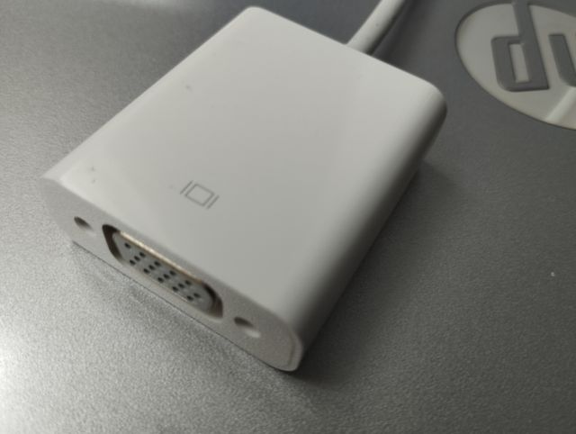 Adaptador Apple A1368