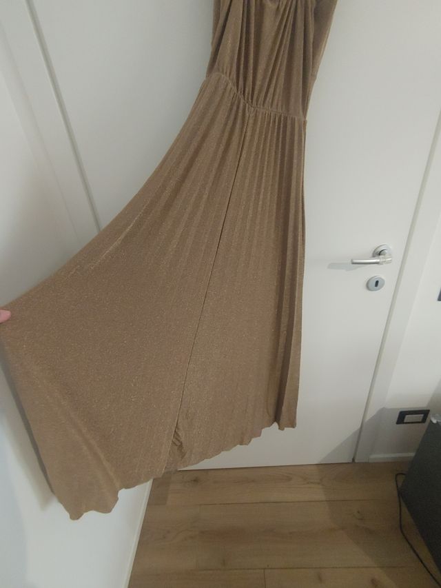 Abito oro elegante