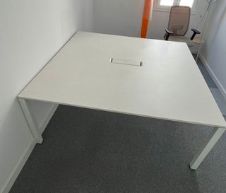 Mesa oficina OFIPRIX  reuniones multipuesto 