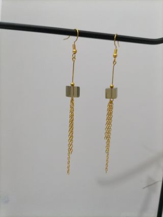 Pendientes extra largos dorados!