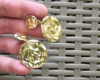 Pendientes redondos dorados