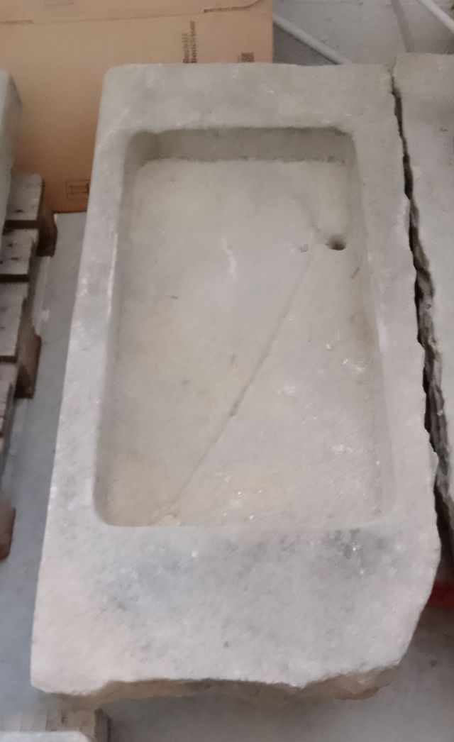 Acquaio in pietra Serena