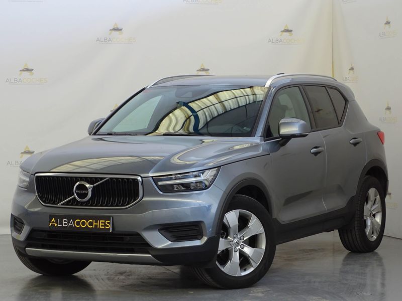 VOLVO XC40 2.0 D3 Momentum Auto - foto 1