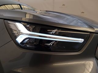 VOLVO XC40 2.0 D3 Momentum Auto