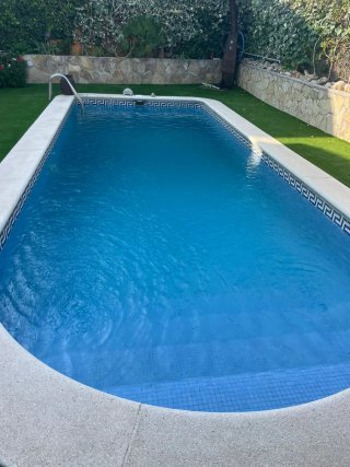 Limpieza y mantenimiento de piscinas