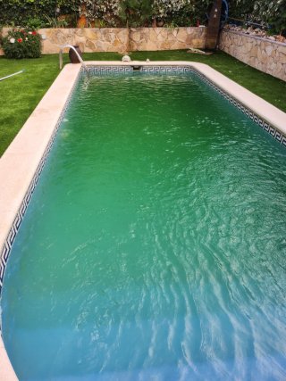 Limpieza y mantenimiento de piscinas