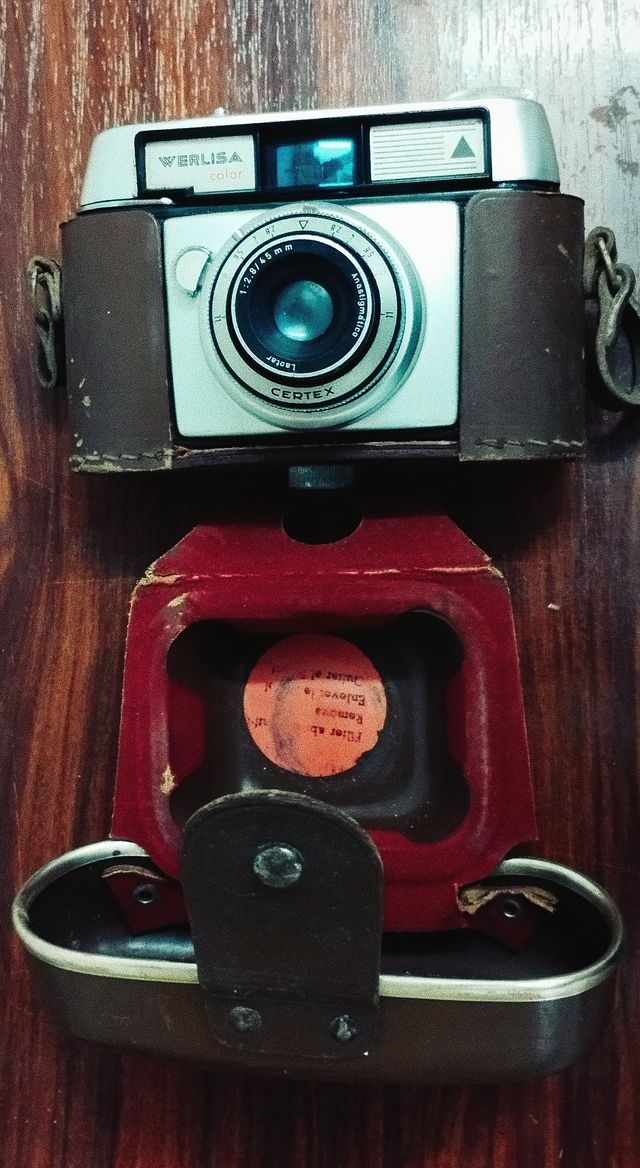 Maquina de fotos carrete