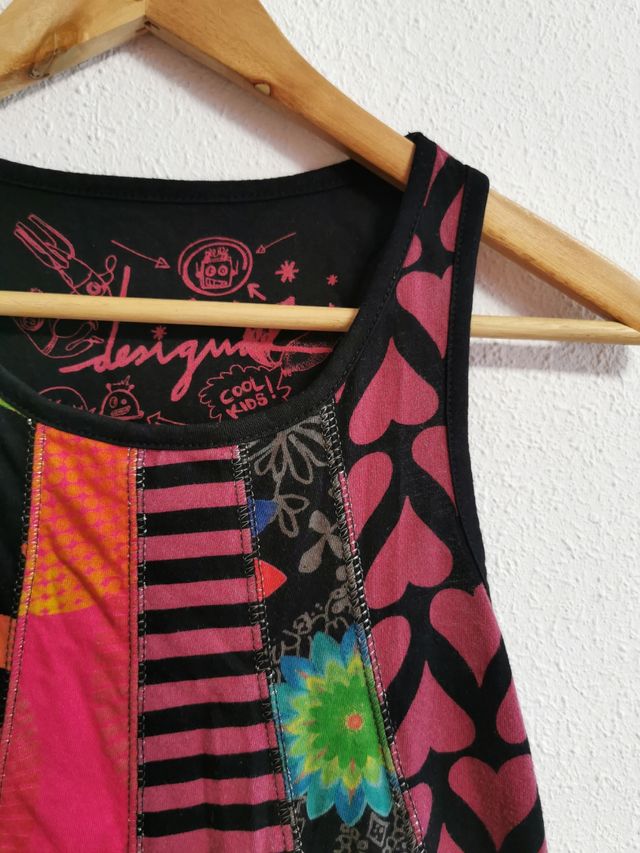 Vestido de niña talla 9-10 años de Desigual.