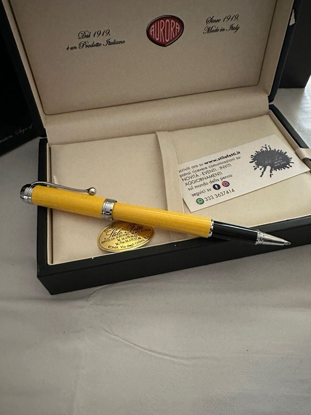 Penna Aurora Roller Talentum Finesse ( gialla )
