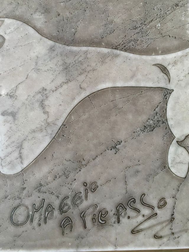 Mesa mármol Picasso