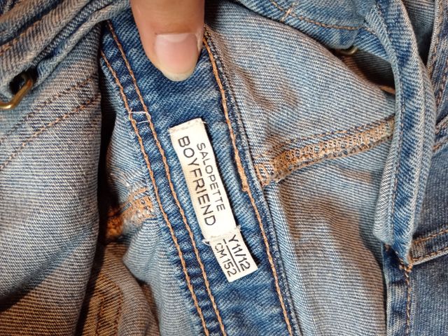 Salopette con pantaloni