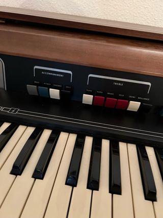 Organo electrico Farfisa