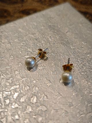 Pendientes de perlitas