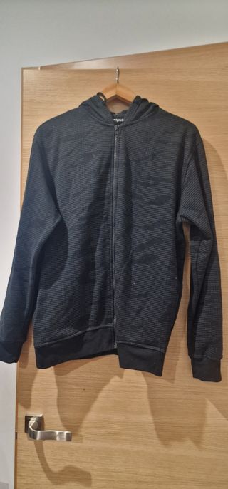 Sudadera con capucha talla L