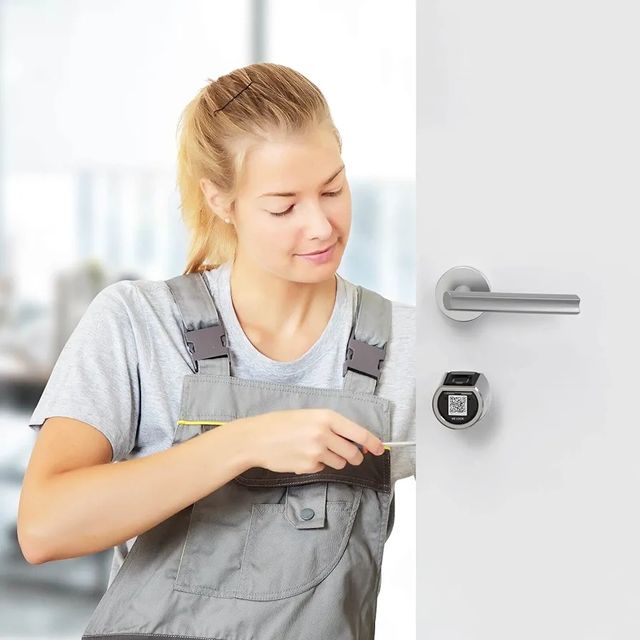 Cerradura puerta por Huella RFID App