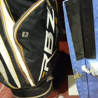 Bolsa y palos de Golf 