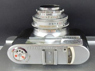 1207-Cámara VOIGTLANDER VITOMATIC -point and shoot