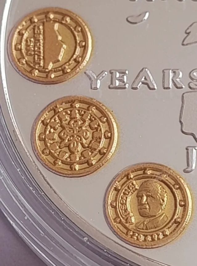 Moneta commemorativa dei 12 paesi EU