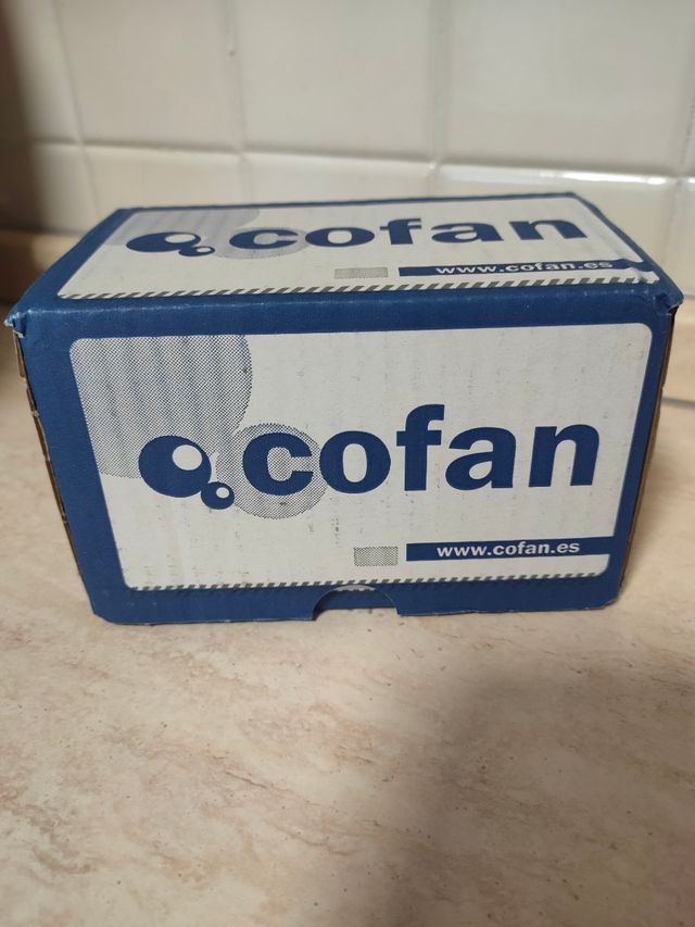 Rivetto Bianco Cofan 4.8 x 30