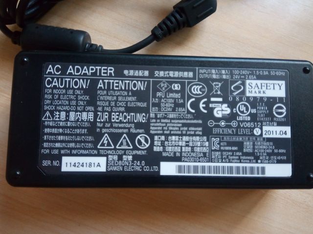 Cargador portátil FUJITSU 24V 2,65A