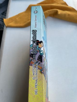 Los Futbolísimos:El misterio del penalti invisible