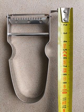 Pelador INOX especial VERDURAS para JULIANA CASTOR