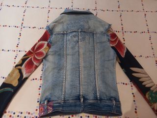 Chaqueta vaquera Desigual