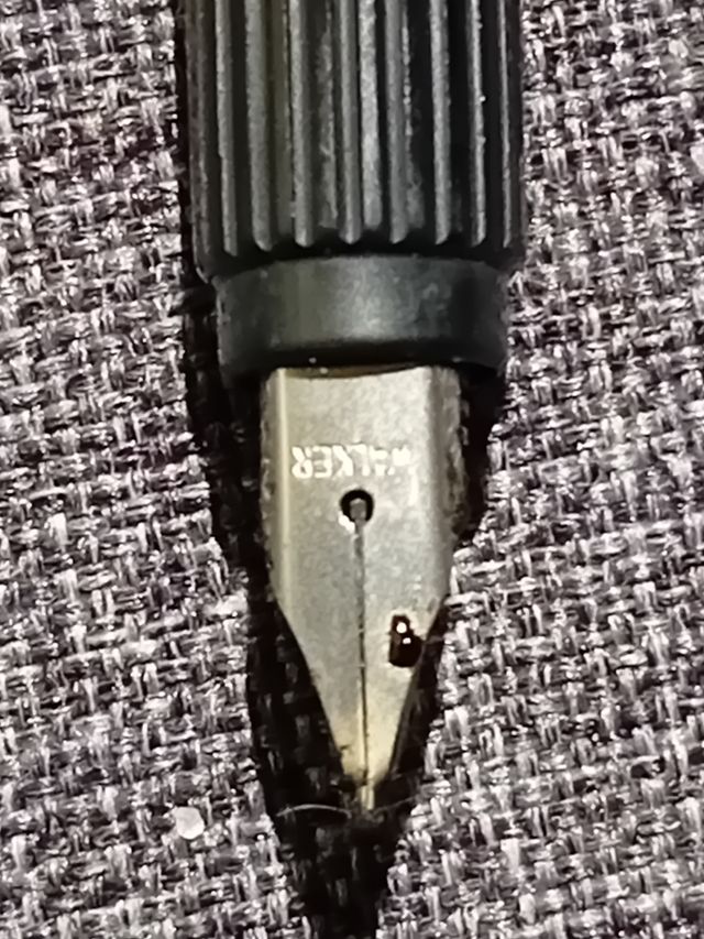 Penna stilografica Walker nera