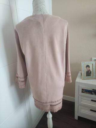 Chaqueta rosa antelina Zara 