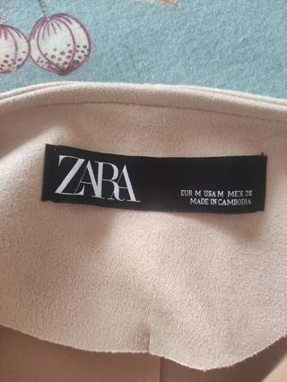 Chaqueta rosa antelina Zara 