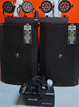 Alquiler de altavoces autoamplificados y bluetooht