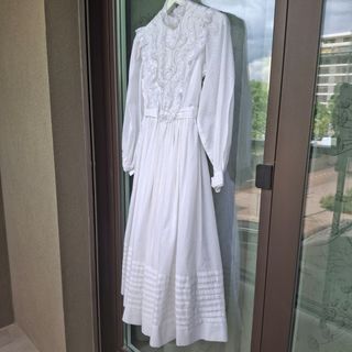 Vestido de Comunión y accesorios 