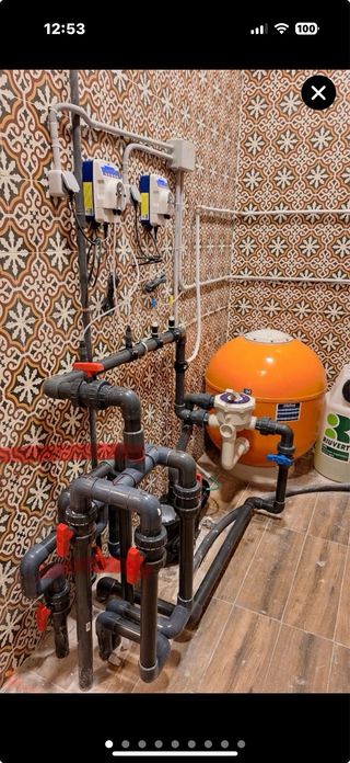 Fontanero Piscinas Climatización, Sal y Cloro