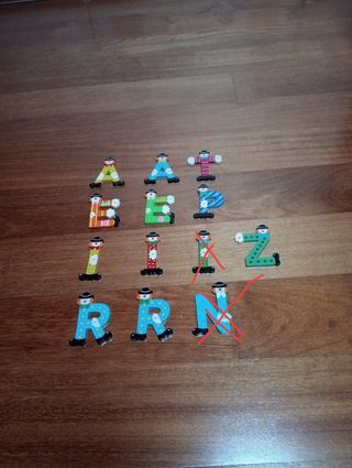LETTERE IN LEGNO COLORATE